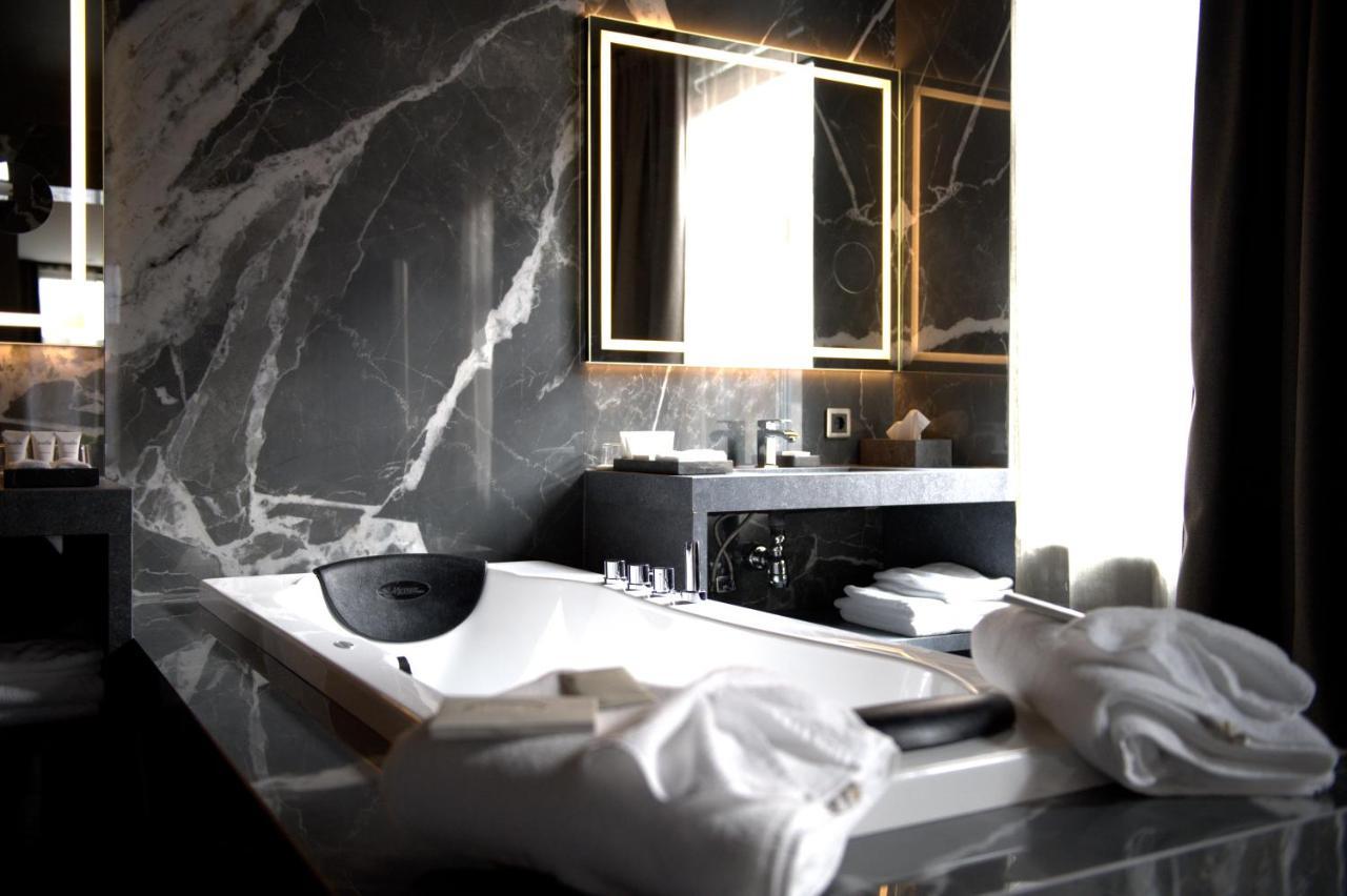 The Lamp Hotel & Spa ノルチェピング エクステリア 写真